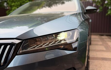 Skoda Superb III рестайлинг, 2021 год, 2 600 000 рублей, 10 фотография