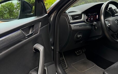 Skoda Superb III рестайлинг, 2021 год, 2 600 000 рублей, 24 фотография