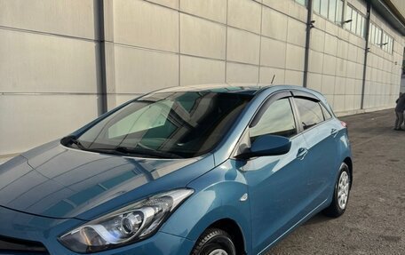 Hyundai i30 II рестайлинг, 2013 год, 890 000 рублей, 3 фотография