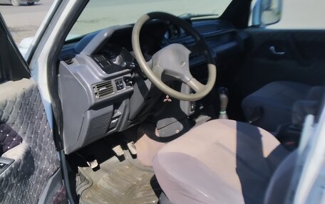 Mitsubishi Pajero III рестайлинг, 1997 год, 580 000 рублей, 4 фотография