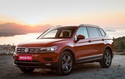 Volkswagen Tiguan II, 2018 год, 2 900 000 рублей, 1 фотография