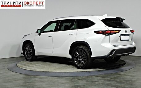 Toyota Highlander, 2025 год, 5 690 000 рублей, 7 фотография
