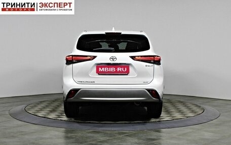 Toyota Highlander, 2025 год, 5 690 000 рублей, 6 фотография