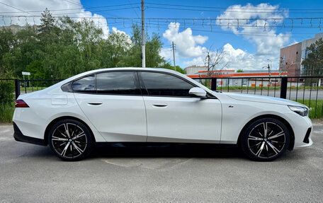 BMW 5 серия, 2025 год, 7 500 000 рублей, 3 фотография