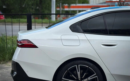 BMW 5 серия, 2025 год, 7 500 000 рублей, 5 фотография