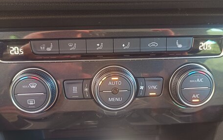 Volkswagen Tiguan II, 2020 год, 3 250 000 рублей, 12 фотография