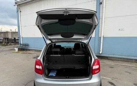 Skoda Fabia II, 2011 год, 345 000 рублей, 6 фотография
