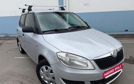 Skoda Fabia II, 2011 год, 345 000 рублей, 3 фотография