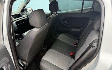 Skoda Fabia II, 2011 год, 345 000 рублей, 12 фотография