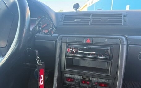 Audi A4, 2004 год, 980 000 рублей, 8 фотография