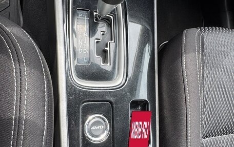 Mitsubishi Outlander III рестайлинг 3, 2020 год, 2 550 000 рублей, 12 фотография