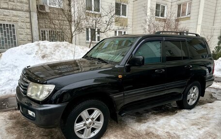 Toyota Land Cruiser 100 рестайлинг 2, 2007 год, 3 500 000 рублей, 1 фотография