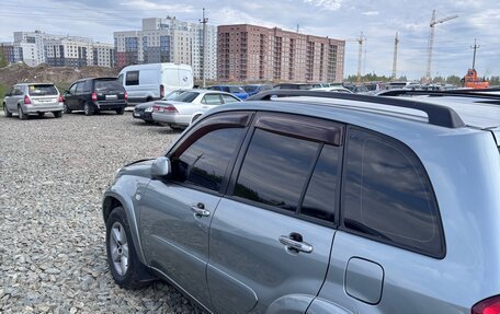 Toyota RAV4, 2004 год, 1 050 000 рублей, 4 фотография