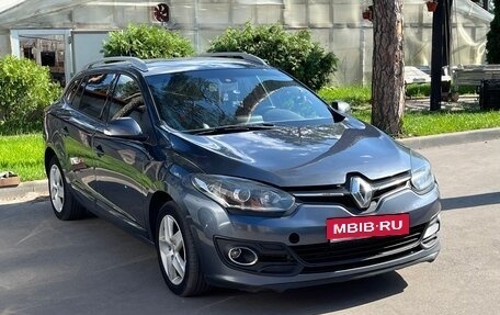 Renault Megane III, 2015 год, 1 050 000 рублей, 2 фотография