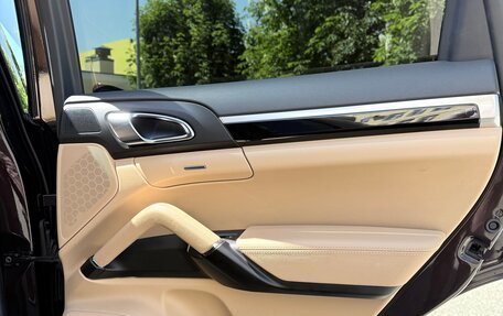 Porsche Cayenne III, 2015 год, 3 999 999 рублей, 12 фотография