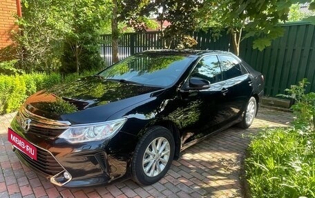 Toyota Camry, 2018 год, 2 650 000 рублей, 2 фотография