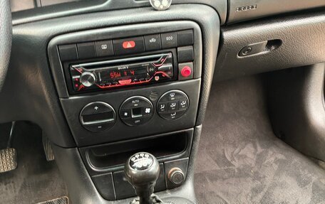 Opel Vectra B рестайлинг, 2001 год, 219 000 рублей, 10 фотография