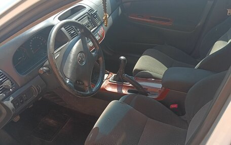 Toyota Camry V40, 2004 год, 1 600 000 рублей, 11 фотография