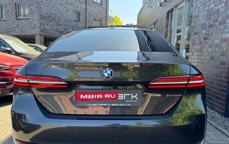 BMW 5 серия, 2024 год, 6 117 000 рублей, 3 фотография