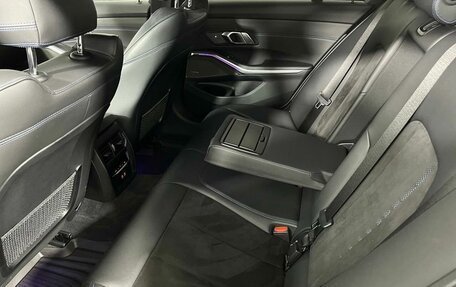 BMW 3 серия, 2021 год, 3 799 000 рублей, 18 фотография