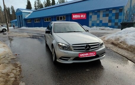 Mercedes-Benz C-Класс, 2010 год, 1 550 000 рублей, 1 фотография