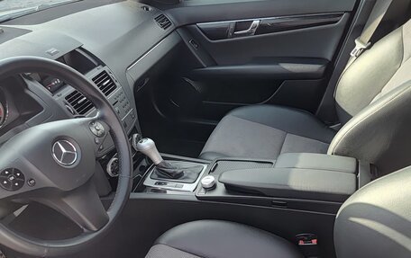 Mercedes-Benz C-Класс, 2010 год, 1 550 000 рублей, 10 фотография