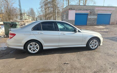 Mercedes-Benz C-Класс, 2010 год, 1 550 000 рублей, 21 фотография