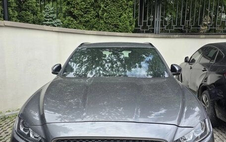 Jaguar F-Pace, 2018 год, 3 700 000 рублей, 3 фотография