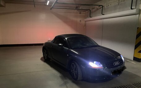 Audi TT, 2000 год, 850 000 рублей, 7 фотография