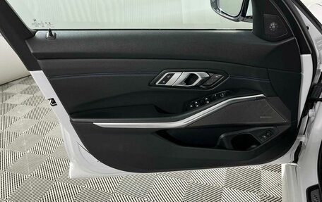 BMW 3 серия, 2019 год, 3 549 000 рублей, 9 фотография