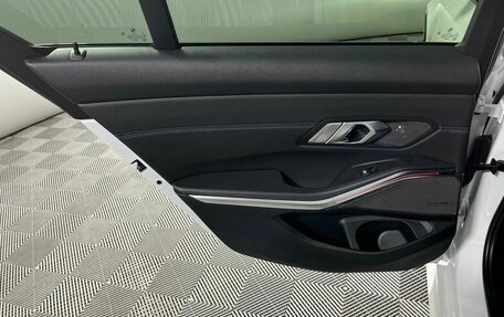 BMW 3 серия, 2019 год, 3 549 000 рублей, 10 фотография