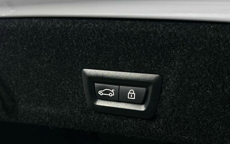 BMW 3 серия, 2019 год, 3 549 000 рублей, 19 фотография