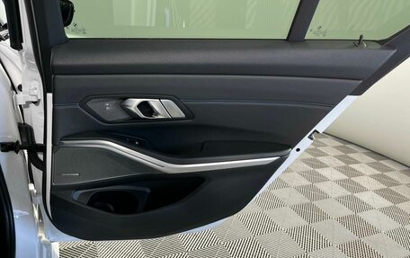 BMW 3 серия, 2019 год, 3 549 000 рублей, 30 фотография
