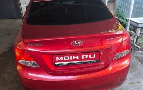 Hyundai Solaris II рестайлинг, 2013 год, 800 000 рублей, 6 фотография