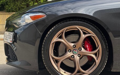 Alfa Romeo Giulia II, 2019 год, 3 000 000 рублей, 15 фотография