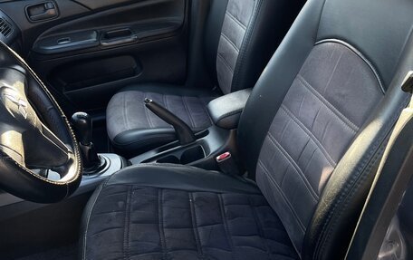 Mitsubishi Lancer IX, 2006 год, 290 000 рублей, 21 фотография