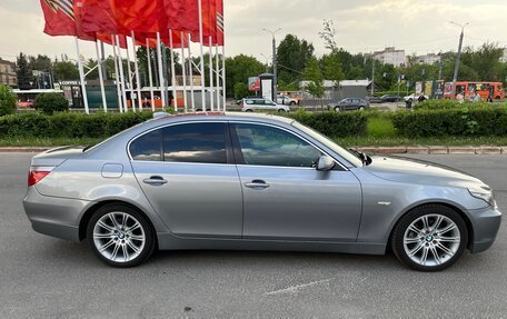 BMW 5 серия, 2004 год, 1 050 000 рублей, 14 фотография