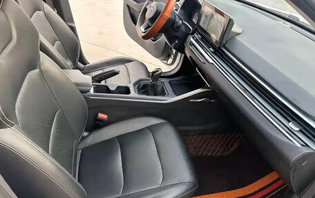 Geely Emgrand, 2022 год, 946 000 рублей, 9 фотография