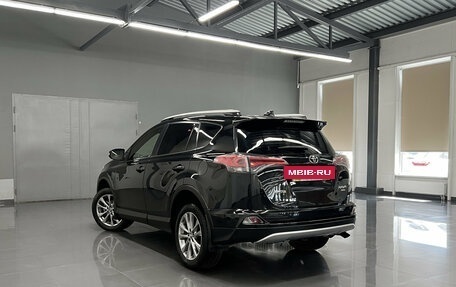 Toyota RAV4, 2016 год, 1 945 000 рублей, 6 фотография