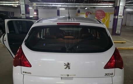 Peugeot 3008 I рестайлинг, 2012 год, 600 000 рублей, 12 фотография