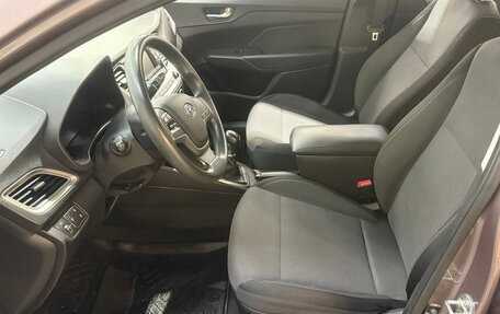 Hyundai Solaris II рестайлинг, 2019 год, 1 030 000 рублей, 7 фотография