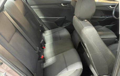 Hyundai Solaris II рестайлинг, 2019 год, 1 030 000 рублей, 18 фотография