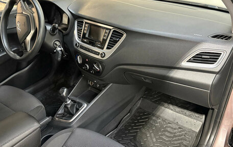 Hyundai Solaris II рестайлинг, 2019 год, 1 030 000 рублей, 21 фотография