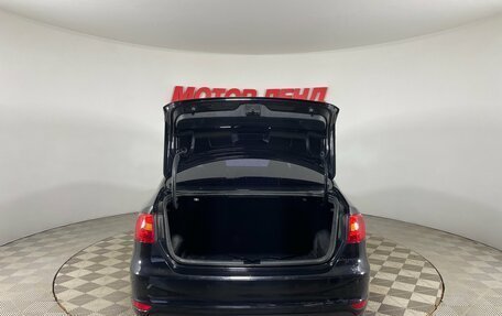 Volkswagen Jetta VI, 2011 год, 1 040 000 рублей, 7 фотография