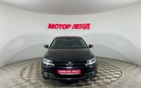 Volkswagen Jetta VI, 2011 год, 1 040 000 рублей, 2 фотография