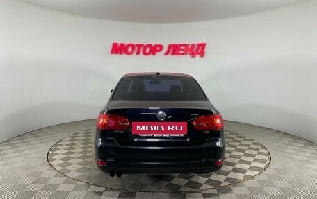 Volkswagen Jetta VI, 2011 год, 1 040 000 рублей, 5 фотография