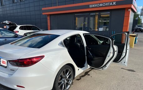 Mazda 6, 2016 год, 1 850 000 рублей, 11 фотография