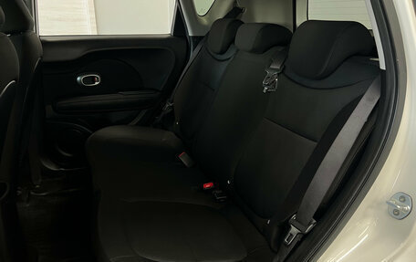 KIA Soul II рестайлинг, 2016 год, 1 299 000 рублей, 18 фотография