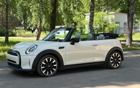 MINI Cabrio, 2021 год, 3 200 000 рублей, 1 фотография