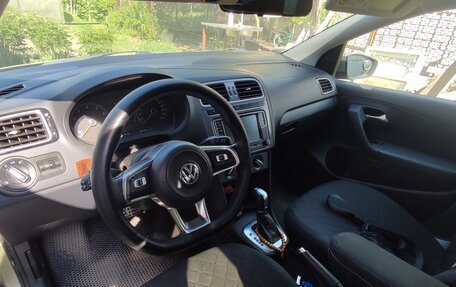 Volkswagen Polo VI (EU Market), 2018 год, 1 100 000 рублей, 6 фотография